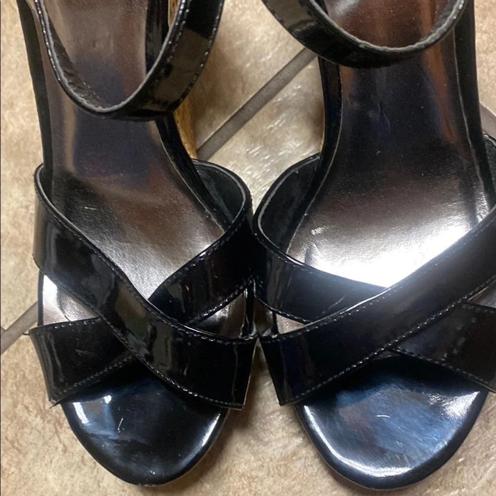 Sleek Black Espadrille 8.5 Sandals with Patent Straps Spring Wedding Guest